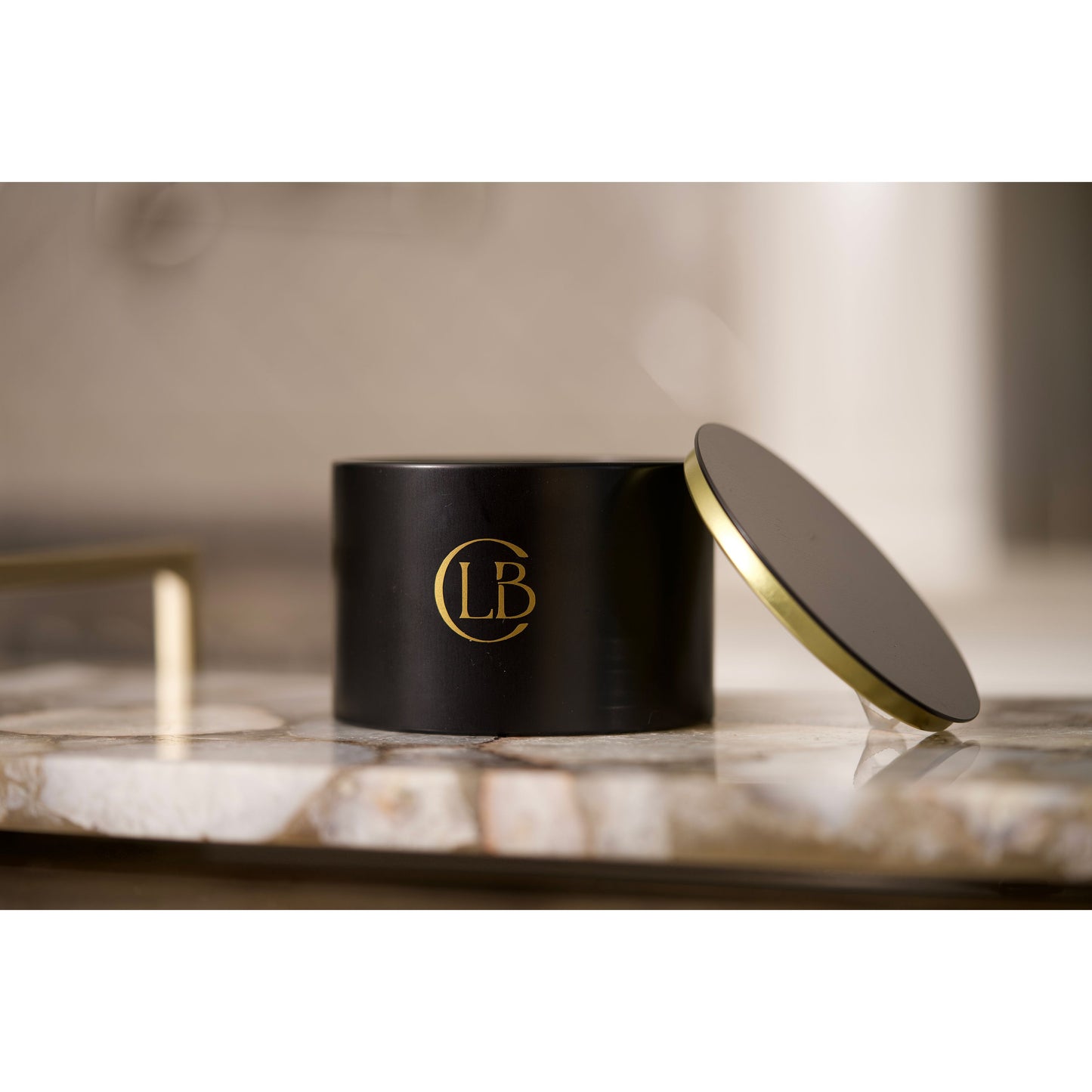 NEW - Zen Candle Black 8oz