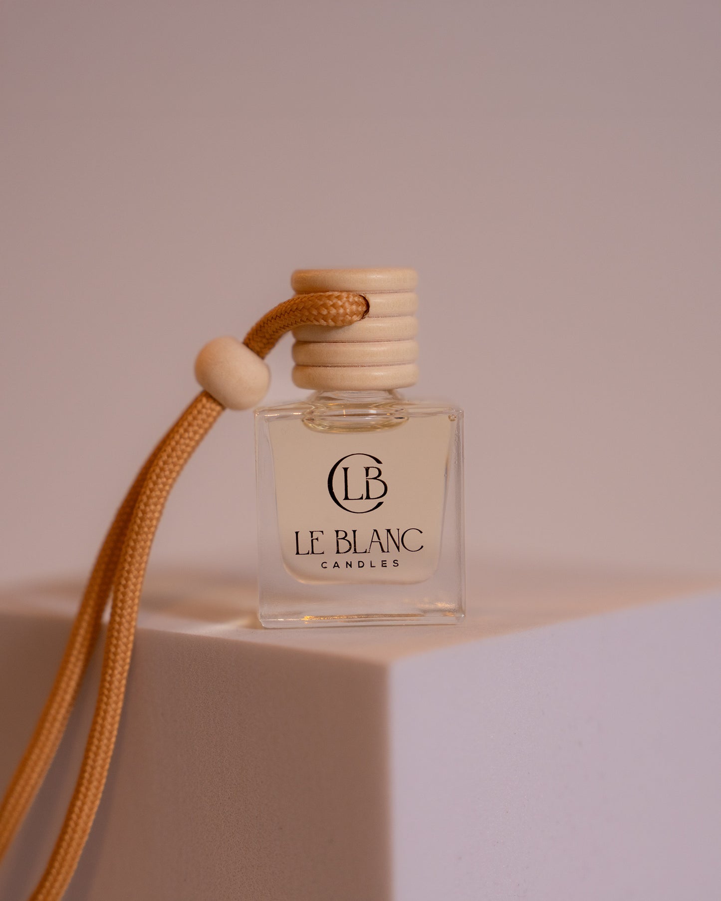 Car & Closet Freshener - Clear + Gold