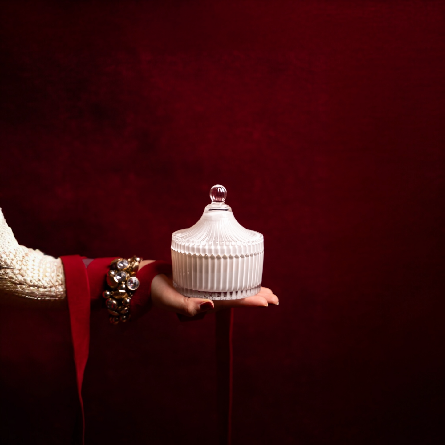 Limited Edition Timeless Holiday- White