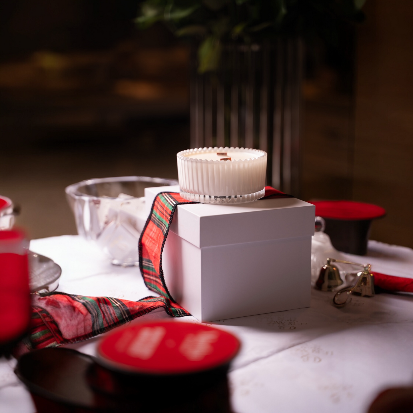 Limited Edition Timeless Holiday- White